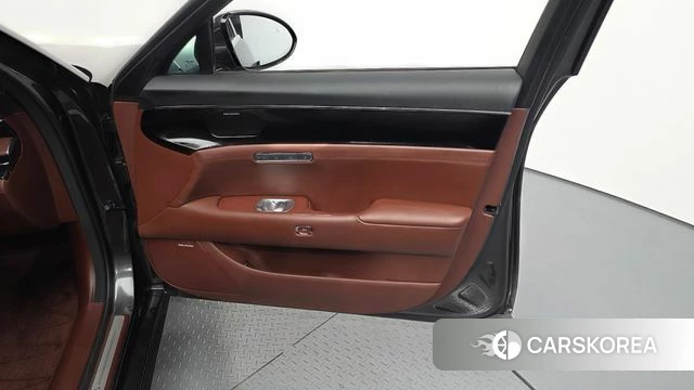 Genesis G90 (RS4) id 4985402 из Кореи 16