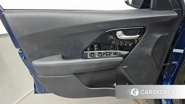 Kia Niro id 4931103 из Кореи 16