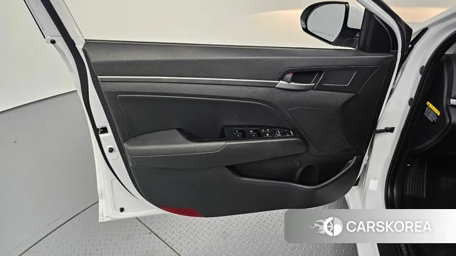 Hyundai Avante AD id 4728262 из Кореи 16