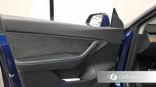 Tesla Model Y id 5002789 из Кореи 16