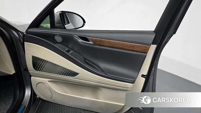 Genesis G80 (RG3) id 4935372 из Кореи 16