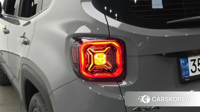 Jeep Renegade id 4992090 из Кореи 16