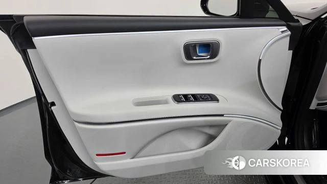 Hyundai The New Granger (GN7) id 5025830 из Кореи 16
