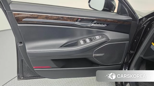 Genesis G90 id 4923827 из Кореи 16