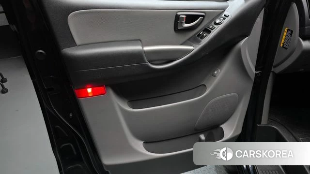 Hyundai The New Grand Starex id 4376941 из Кореи 16