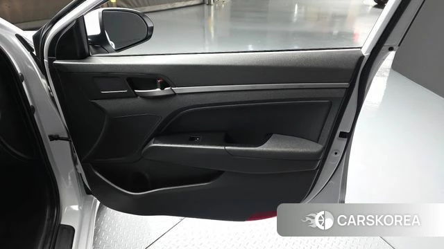 Hyundai Avante AD id 4998912 из Кореи 16