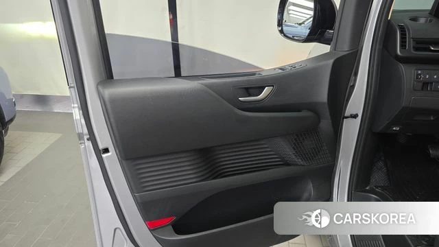 Hyundai Staria id 4792491 из Кореи 16
