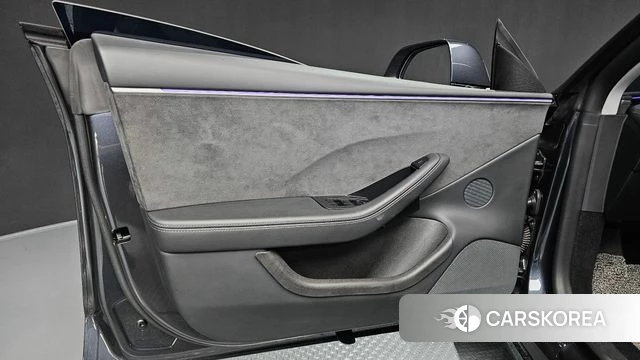 Tesla Model 3 id 4847418 из Кореи 16