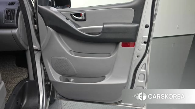 Hyundai The New Grand Starex id 4785737 из Кореи 16