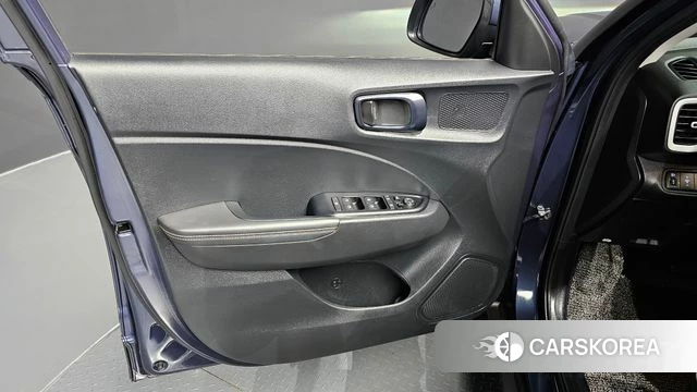 Hyundai Venue id 5021032 из Кореи 16