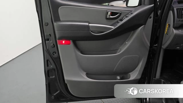 Hyundai The New Grand Starex id 5004122 из Кореи 16