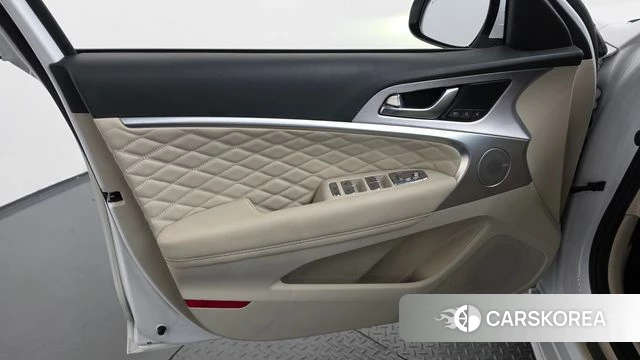 Genesis G70 id 5041450 из Кореи 16