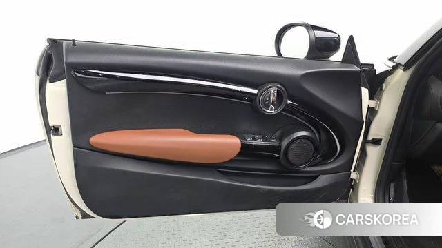 Mini Cooper S Convertible id 5012567 из Кореи 16