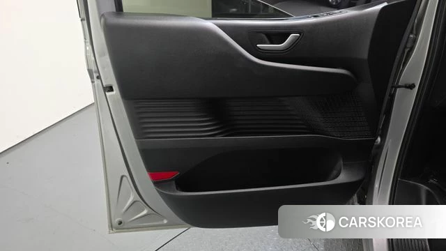 Hyundai Staria id 4997396 из Кореи 16