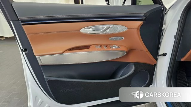 Genesis GV70 id 4985125 из Кореи 16