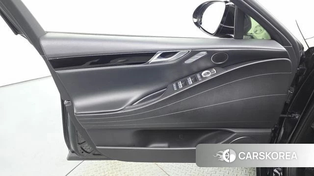 Genesis G80 (RG3) id 4958992 из Кореи 16