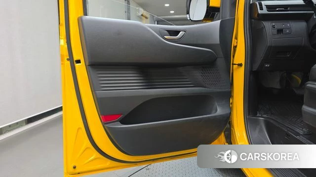 Hyundai Staria id 4951621 из Кореи 16