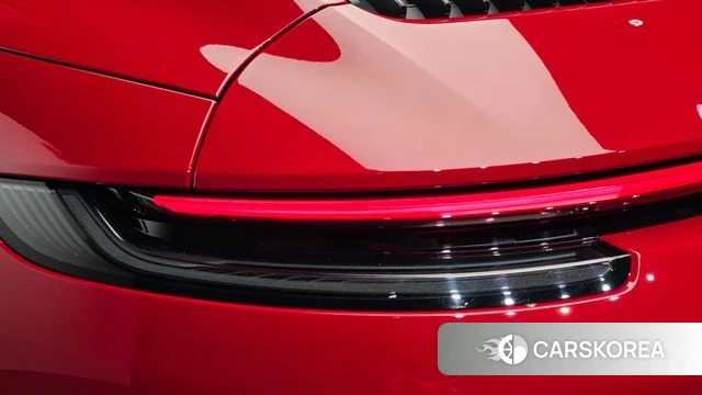 Porsche 911(992) id 5021255 из Кореи 16