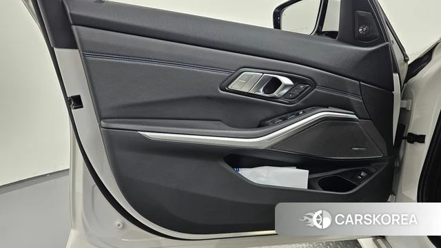 BMW 3 Series (G20) id 4936904 из Кореи 16