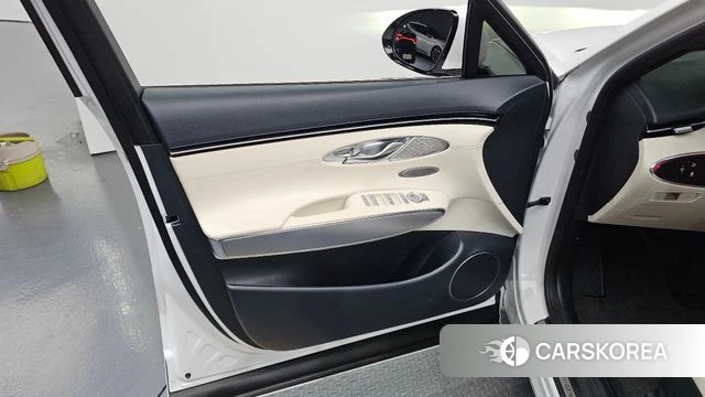 Genesis Electrified GV70 id 5033800 из Кореи 16
