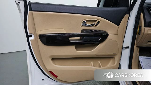 Kia The New Carnival id 4855998 из Кореи 16