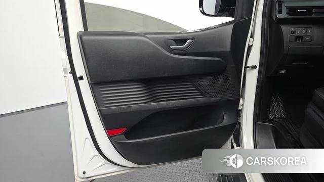 Hyundai Staria id 4757841 из Кореи 16