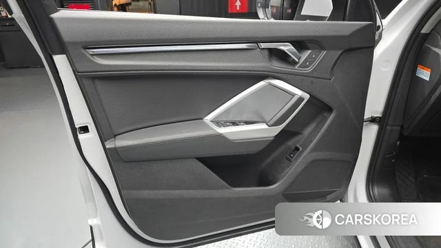 Audi Q3 (F3) id 4997882 из Кореи 16