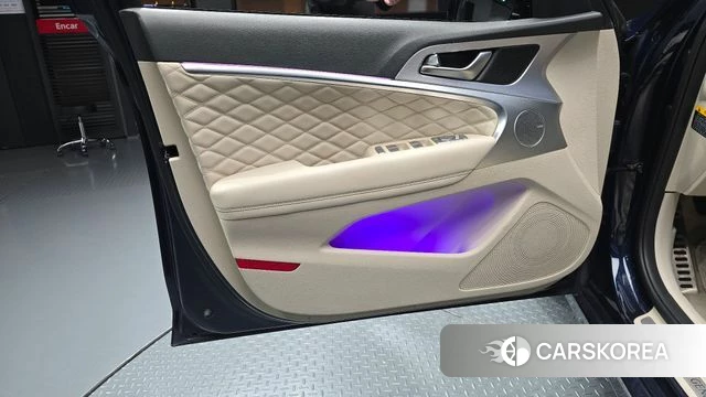 Genesis G70 id 4943993 из Кореи 16