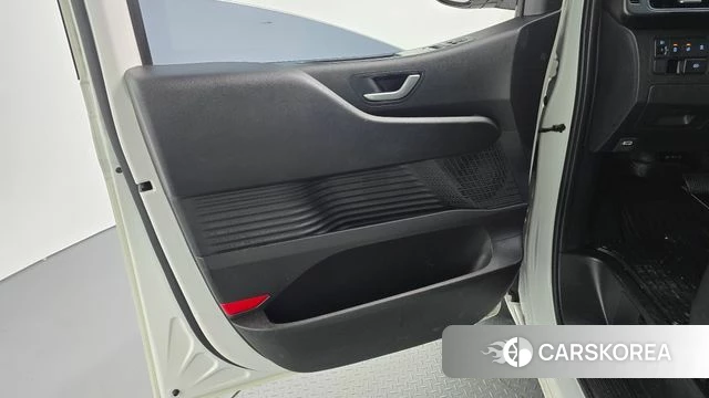 Hyundai Staria id 5051836 из Кореи 16