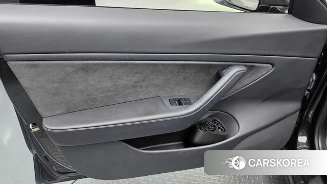 Tesla Model 3 id 4906618 из Кореи 16