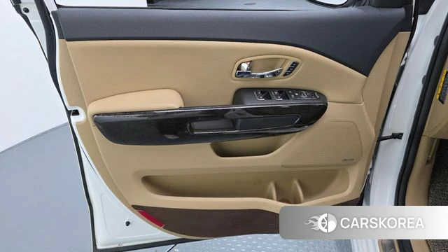 Kia The New Carnival id 5003976 из Кореи 16