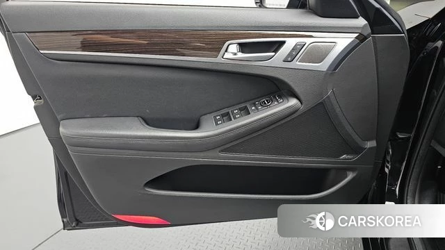 Genesis G80 id 5004658 из Кореи 16