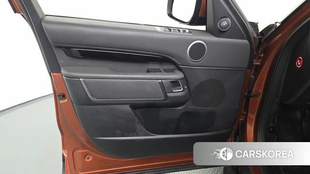 Land Rover Discovery 5 id 5028846 из Кореи 16
