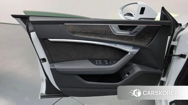 Audi A7 (4K) id 4992681 из Кореи 16