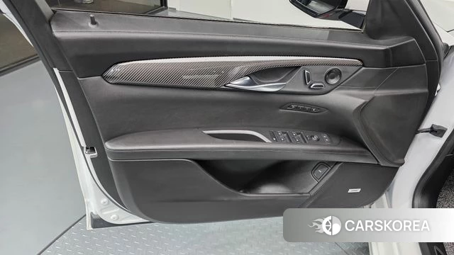 Cadillac CT6 id 4907134 из Кореи 16