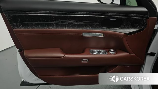 Genesis G90 (RS4) id 4922185 из Кореи 16