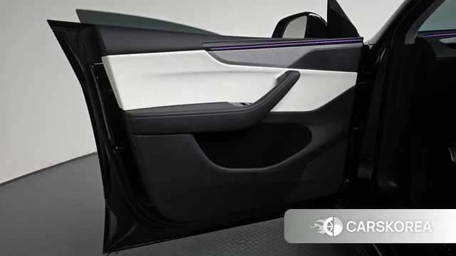 Tesla Model Y id 4879462 из Кореи 16