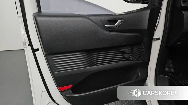 Hyundai Staria id 5026638 из Кореи 16