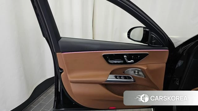 Mercedes-Benz E-Class W214 id 4995593 из Кореи 16