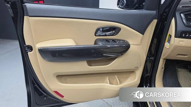 Kia The New Carnival id 4998208 из Кореи 16