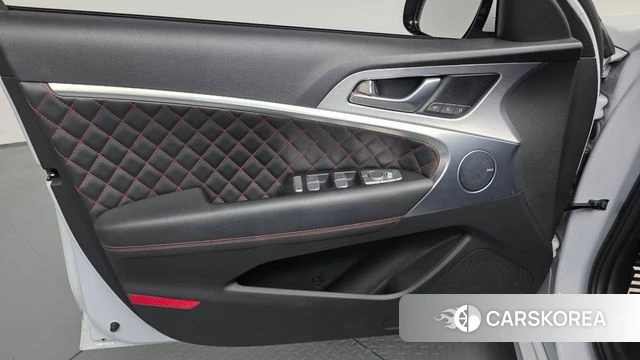 Genesis G70 id 5035448 из Кореи 16