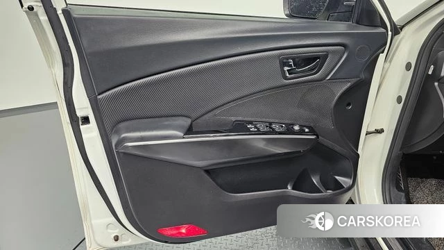 Ssangyong Berry New Tivoli id 5013707 из Кореи 16