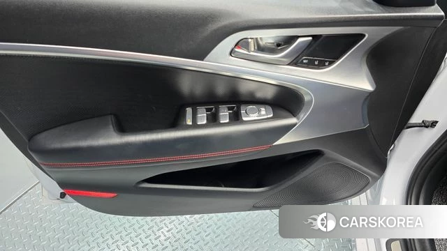 Genesis G70 id 4930923 из Кореи 16