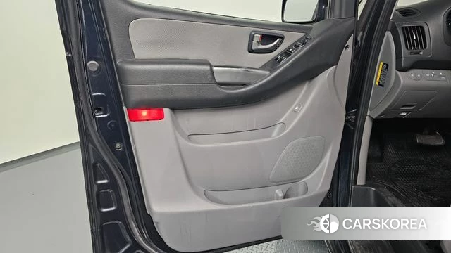 Hyundai The New Grand Starex id 4993307 из Кореи 16