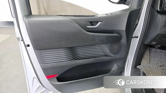 Hyundai Staria id 4976376 из Кореи 16