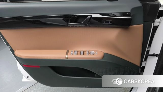 Hyundai Grandeur Hybrid (GN7) id 4975268 из Кореи 16
