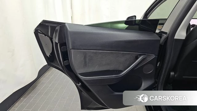 Tesla Model Y id 4991851 из Кореи 16