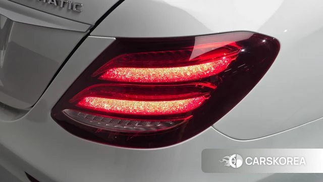Mercedes-Benz E-Class W213 id 5060335 из Кореи 16