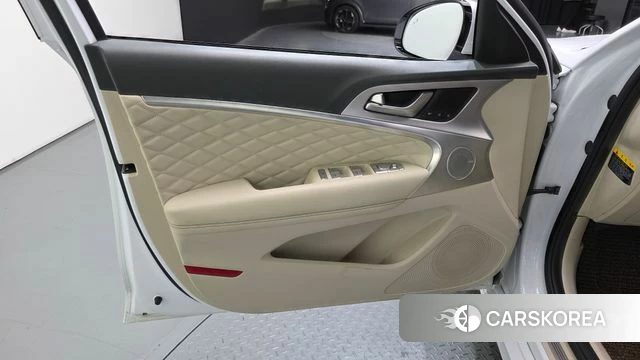 Genesis G70 id 4993299 из Кореи 16