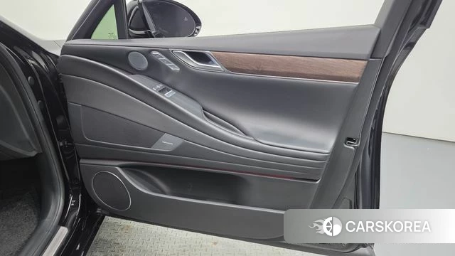 Genesis G80 (RG3) id 4928489 из Кореи 16